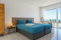Axess Villa with panoramic ocean view