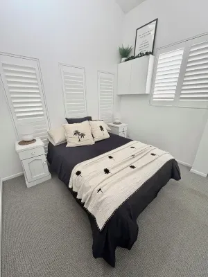 Shabby-chic, relaxed beach house situated within easy walking distance to beach.