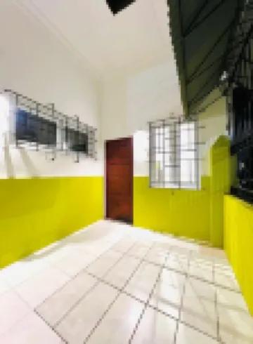 Lovely Green House in Iquitos 1 Bed Apartment - WiFi / Centric / AC