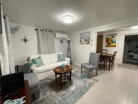 Old Mizp - A Charming Escape Hotels in Rock Sound