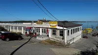 The Inn on the Wharf Hotel di 