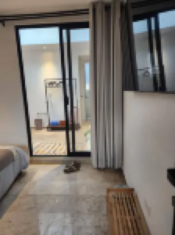 ¡美麗的禪意PH 2露台，可容納4人！