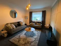 Modern 3 bedroom fully equipt apartment in Hamilton