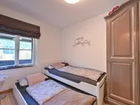 Modern farmhouse for 10 people Hotels in Nesselwang