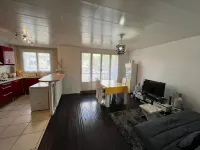 Bel Appartement Familial Avec Balcon Pour 6 Voyageurs Hotel a Noisy-le-Sec