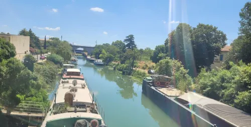 Beautiful House with Private Swimming Pool in South of France/ Provence-Gard Hotels in Beaucaire