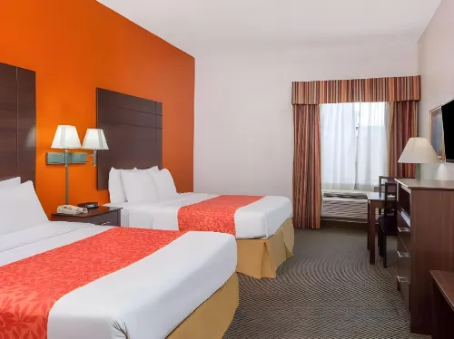 Days Inn & Suites by Wyndham Pasadena