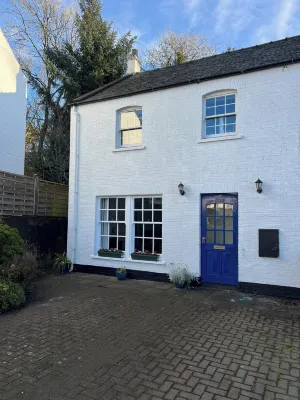 The Ship Inn Self Catering Hotel in zona MacLellan's Castle