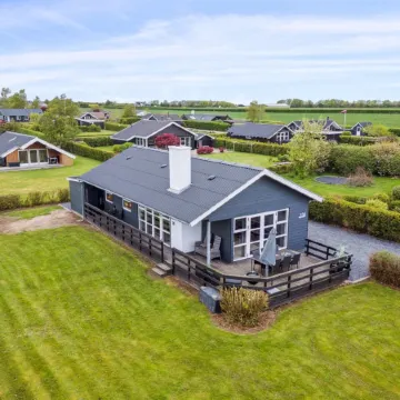 "Elvina" - 200m from the Sea