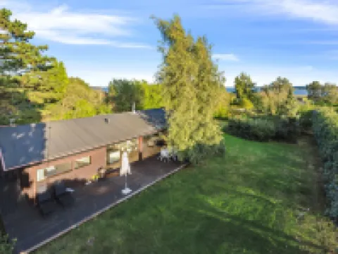 "Erikka" - 300m to the Fjord Hotels in Holbaek