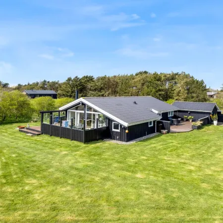 "Wante" - 900m from the Sea