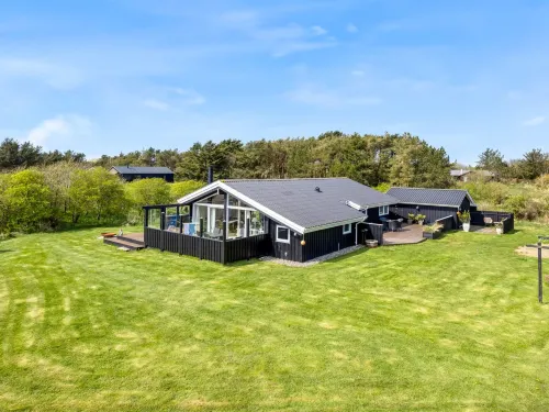 "Wante" - 900m from the Sea - 4-Star