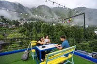 Shalom Backpackers Dharamkot McLeodganj