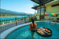 The Neeraj Naturecure - Ganga View