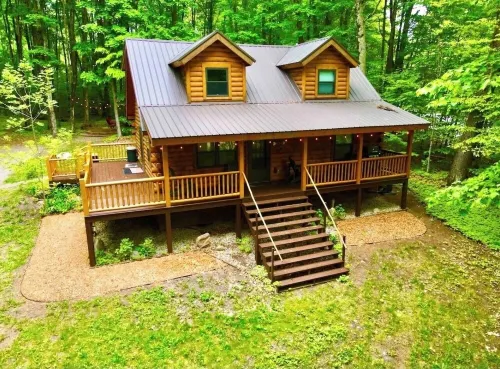 Cozy & Quiet Shanty Creek Log Cabin 3/4 Mile from the Base of Schuss Mountain!