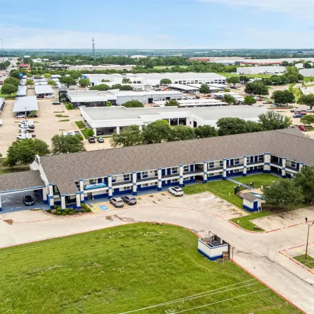 Days Inn by Wyndham McKinney