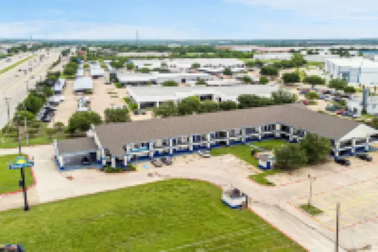 Days Inn by Wyndham McKinney