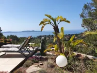 Villa in Hyères near Beach & Pool