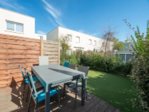 Sunny Villa Near Valras Beach