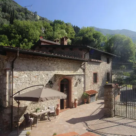 Stone House in Camaiore near Versilia Beach