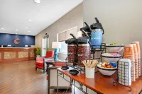 كومفرت إن آند سويتس نورث جرين فيلد فنادق في جرينفيلد