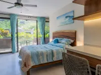 Cozy studio apartment near beach with roof top pool, AC, WiFi Hotels in Santa Cruz Huatulco