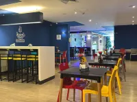 宜必思快捷彼得羅波利斯飯店 - 早餐