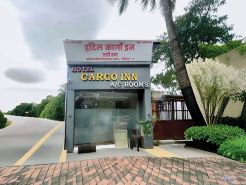 ホテル カーゴ イン