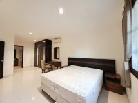 Countrywoods Residences Hotels in East Ciputat