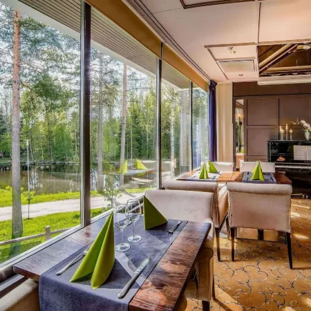 Hotel Sorsanpesä