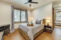 Screened Porch and Yard Mountain Home by Hiking! - Gym