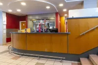 Holiday Inn Express DROITWICH SPA by IHG - С баром