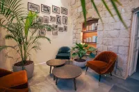 Roots Boutique Hotel