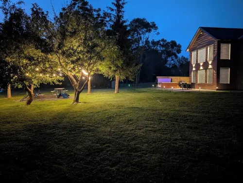 New Modern Lakefront Cabin on West Rush Lake