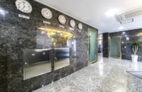 Incheon (Geomdan) Crystal Hotel