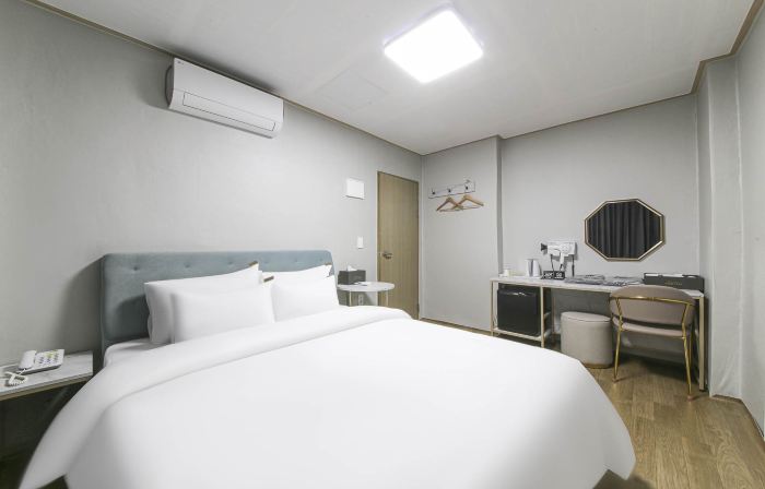 Jeongeup Gold Stay