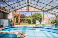 Hosteria Airport Garden