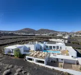 Casa Serena 10 - Boutique Hotel - Adults Only-Breakfast Included - Airport Shuttle