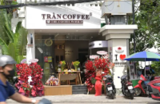 Cherry Bean Hotel Night Market Hotels near Ham Ninh