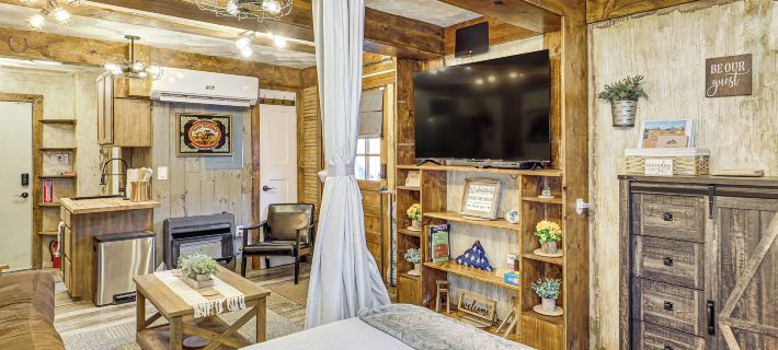 Eureka Main Street Retreat Near ATV Trails & Mines Hotels in Juab County