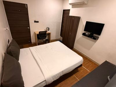 Hotel Lotus
