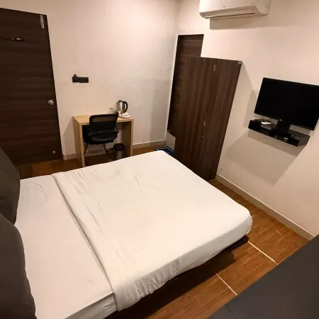 Hotel Lotus