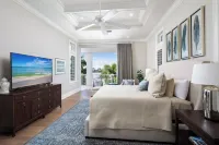 Bayfront Luxury – 5Br, Heated Saltwater Pool, Spa, Gulf Access & Walk to Beach