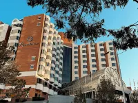 Residence on Langley Park Hoteles en Perth