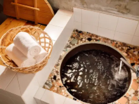 伝泊 はたおり工房のある宿