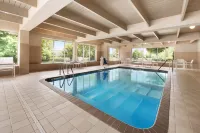 Country Inn & Suites by Radisson, Minneapolis West, MN - bar