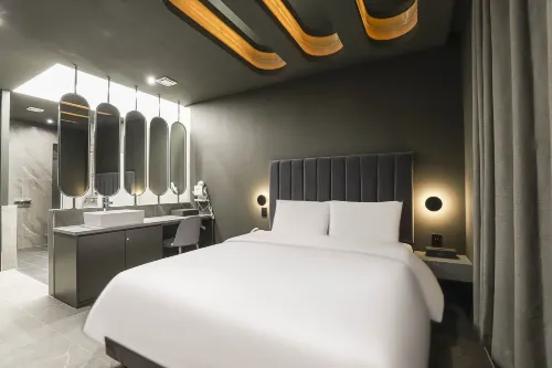 Cheongju Hotel Goya (Drive-in) - 2 ดาว