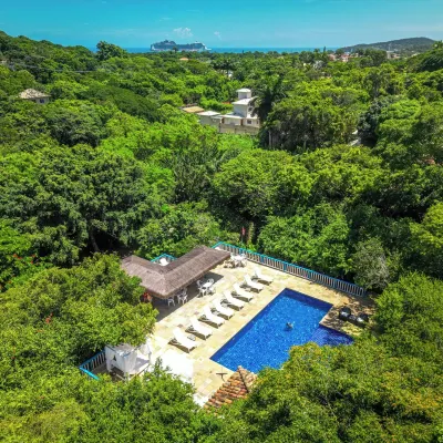 布齊奧茲米爾阿特蘭蒂寇酒店 鄰近Buzios beach的酒店