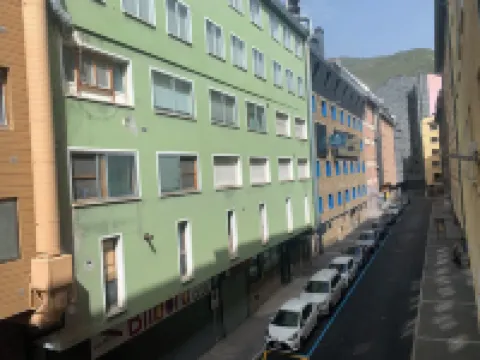 Apartamentos la Cabaneta Mikka