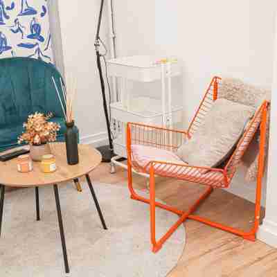 Cozy 5BR Apt in the Heart of Ghent Others